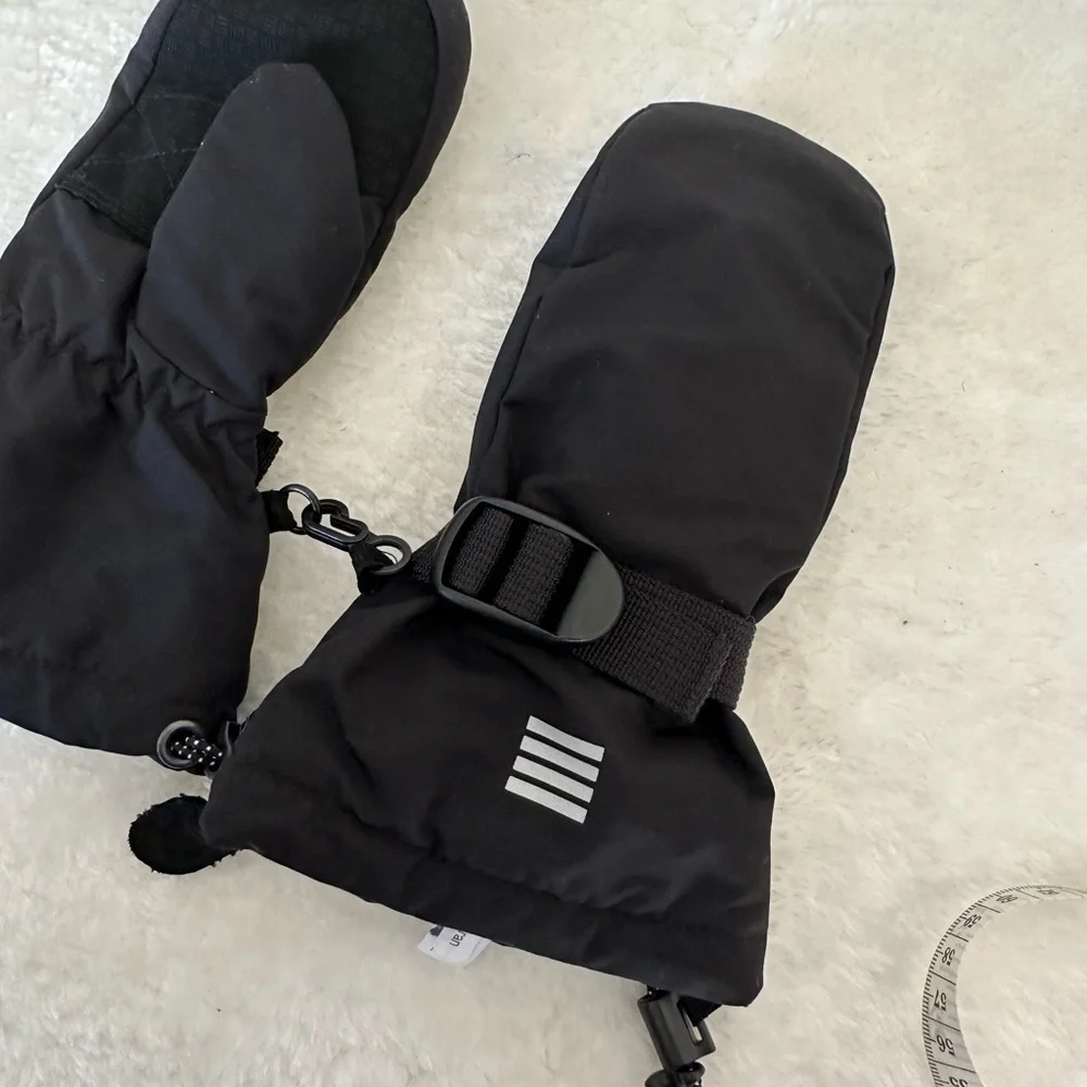 Lands End Kids Black Winter Mittens